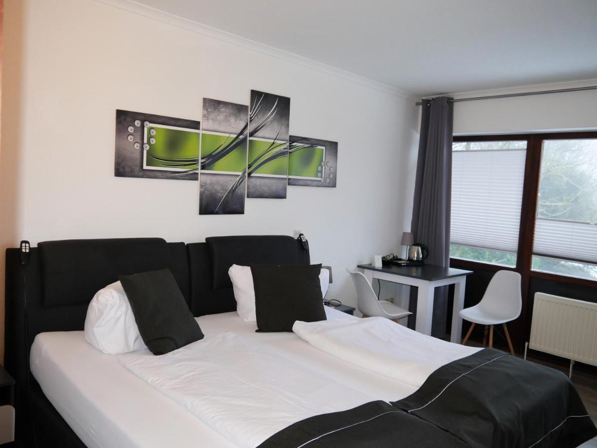 Oeversee Hotel Seeblick Am Sankelmarker See - Natur Und Erholung מראה חיצוני תמונה
